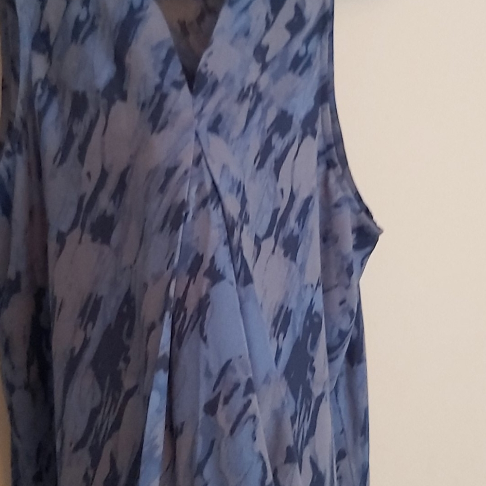 Womens Blouse - Picture 6 of 9